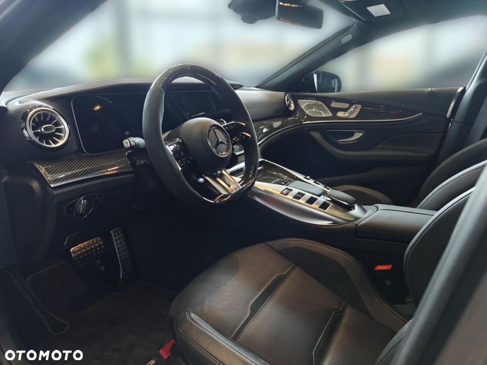 Mercedes-Benz AMG GT - 11