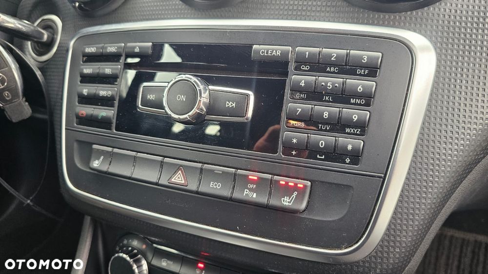 Mercedes-Benz Klasa A 180 (BlueEFFICIENCY) - 16