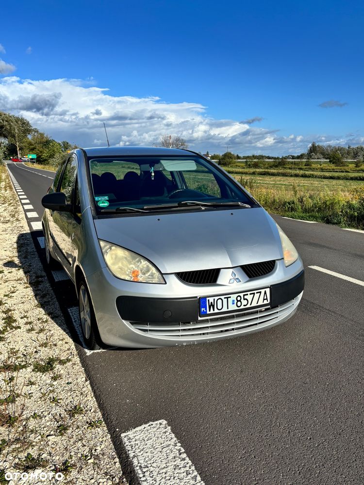 Mitsubishi Colt 1.1 Inform - 1