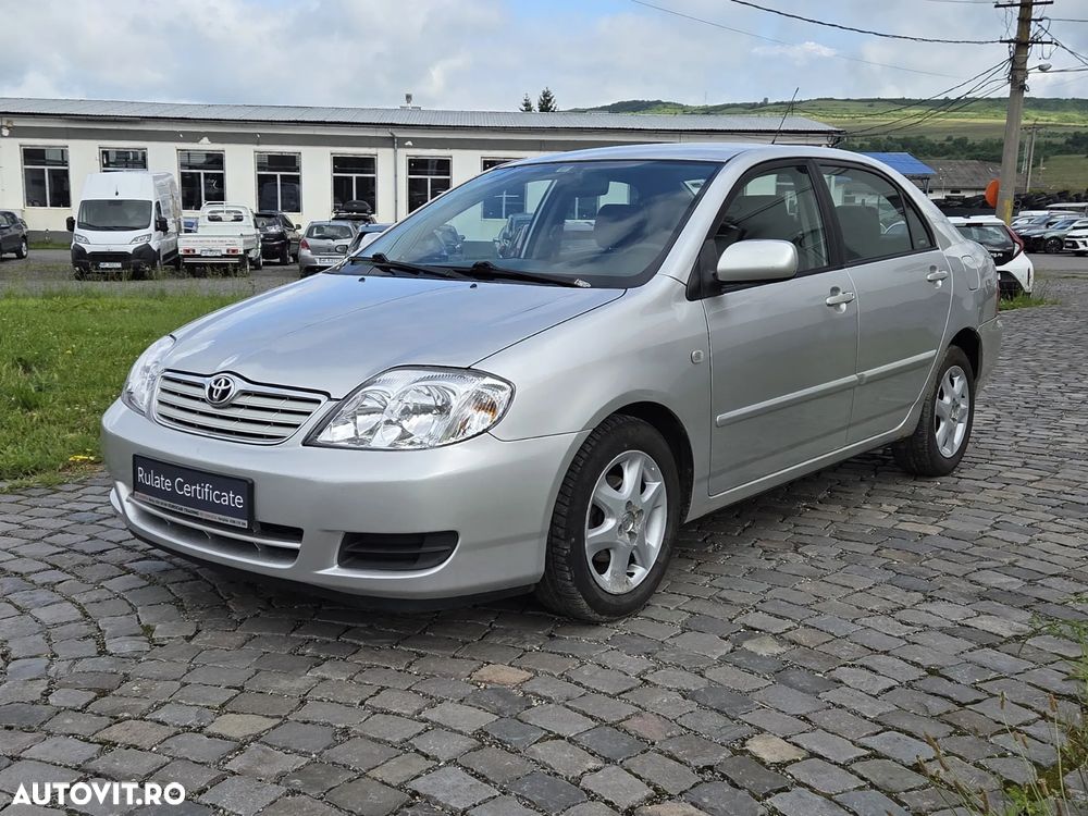 Toyota Corolla 1.6 Sdn. Xellence - 1