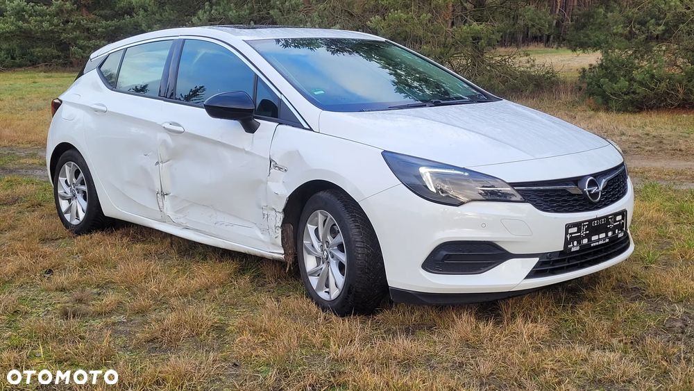 Opel Astra 1.2 Turbo Business Edition - 1