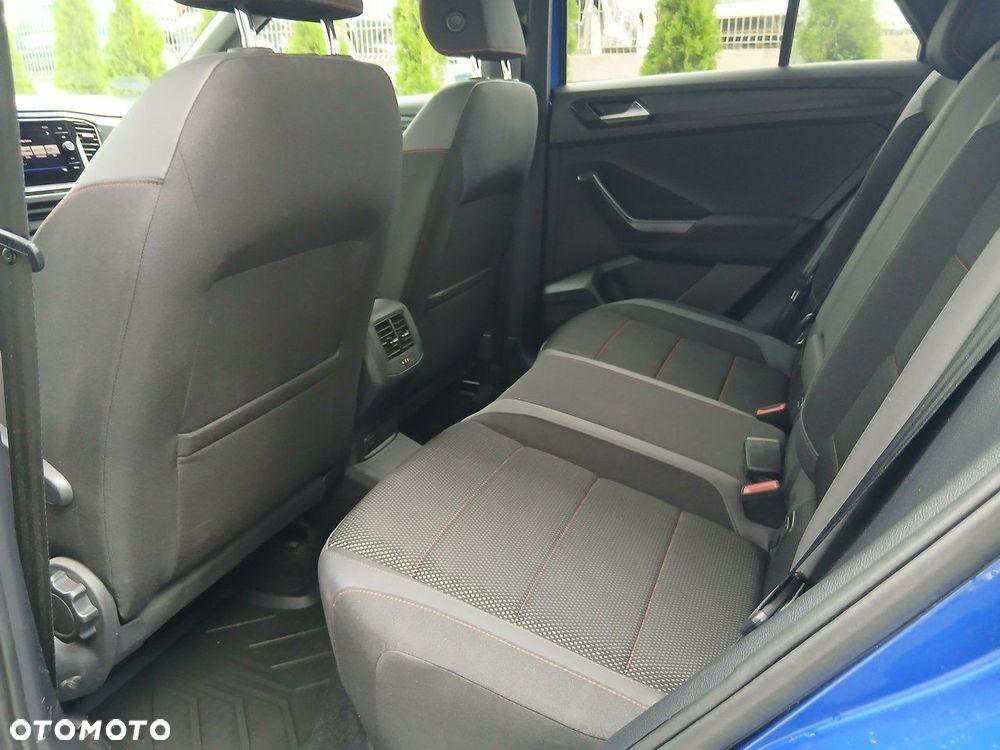 Volkswagen T-Roc - 15