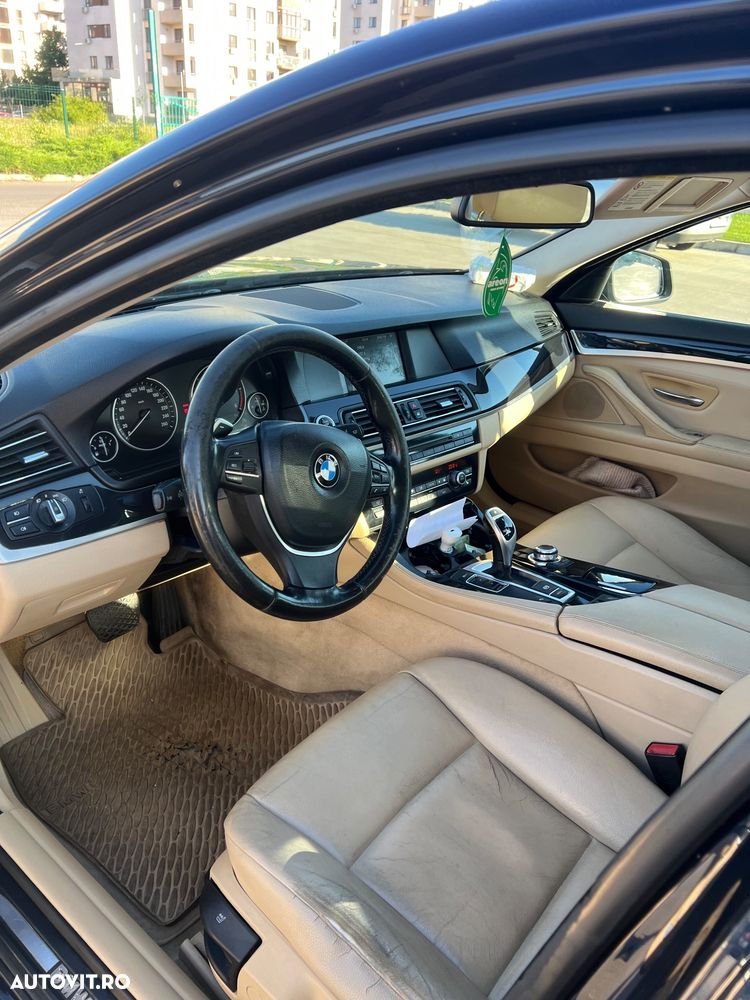 BMW Seria 5 520d Aut. - 9