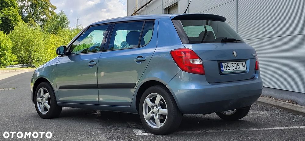 Skoda Fabia 1.6 16V Ambiente - 5