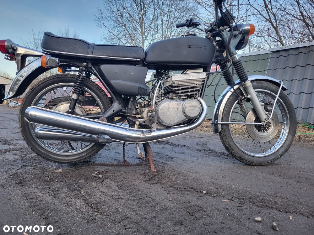 Suzuki GS - 14