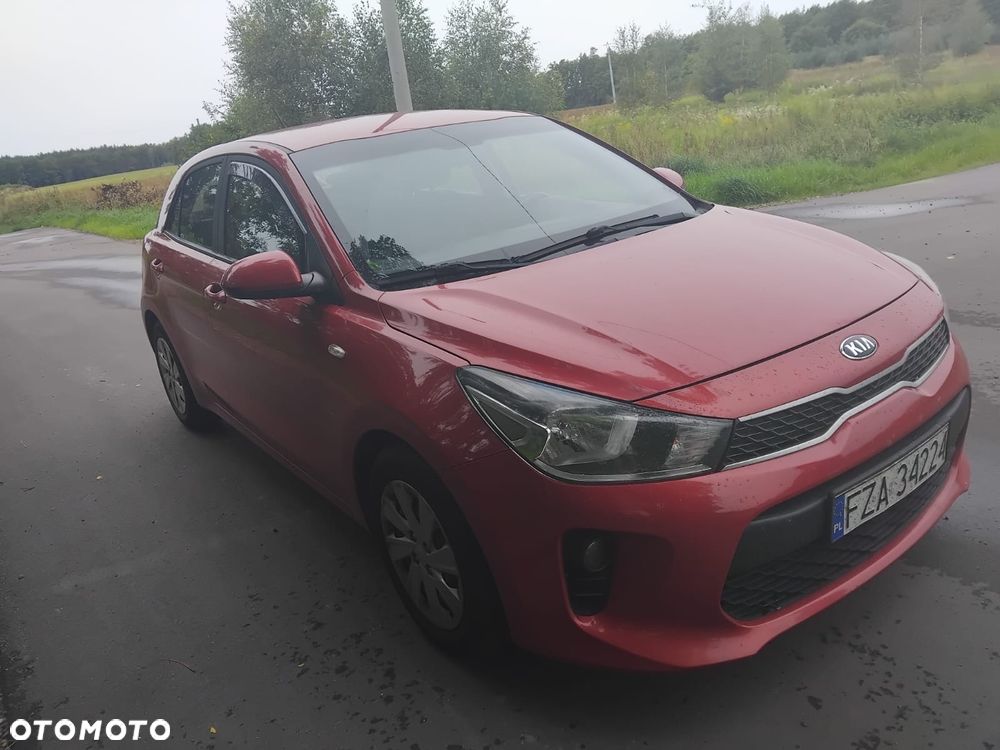 Kia Rio 1.2 Business Line Plus - 2