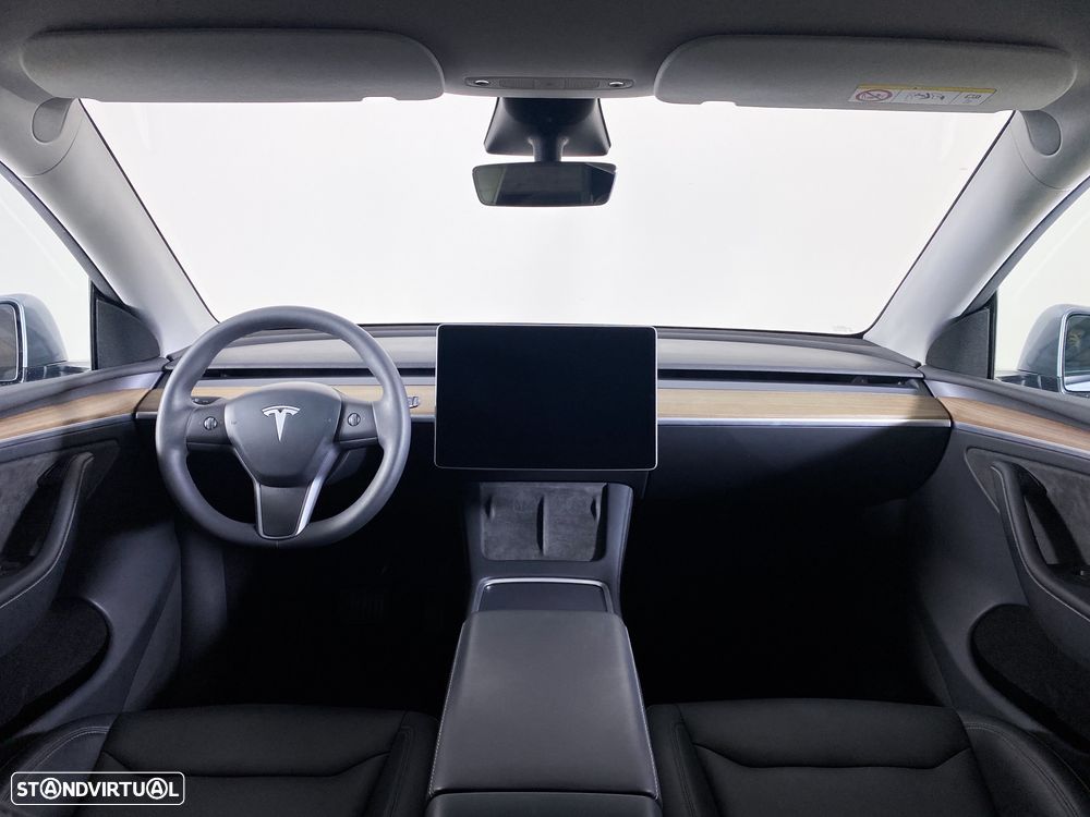 Tesla Model Y Long Range Dual Motor AWD - 15
