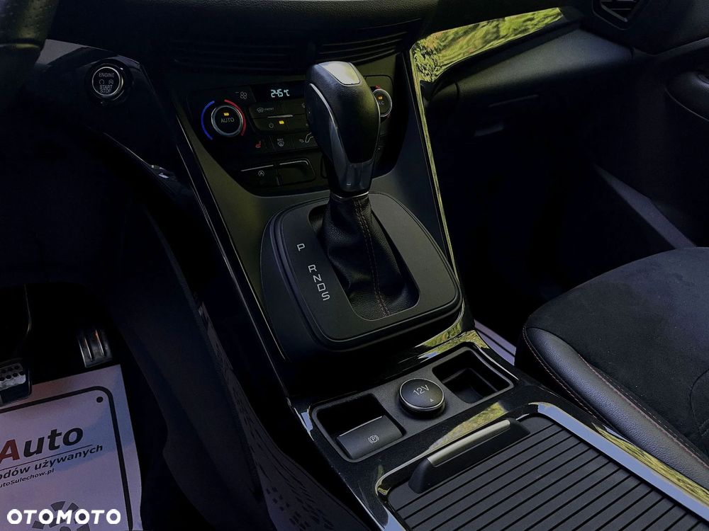 Ford Kuga 2.0 TDCi FWD ST-Line - 34