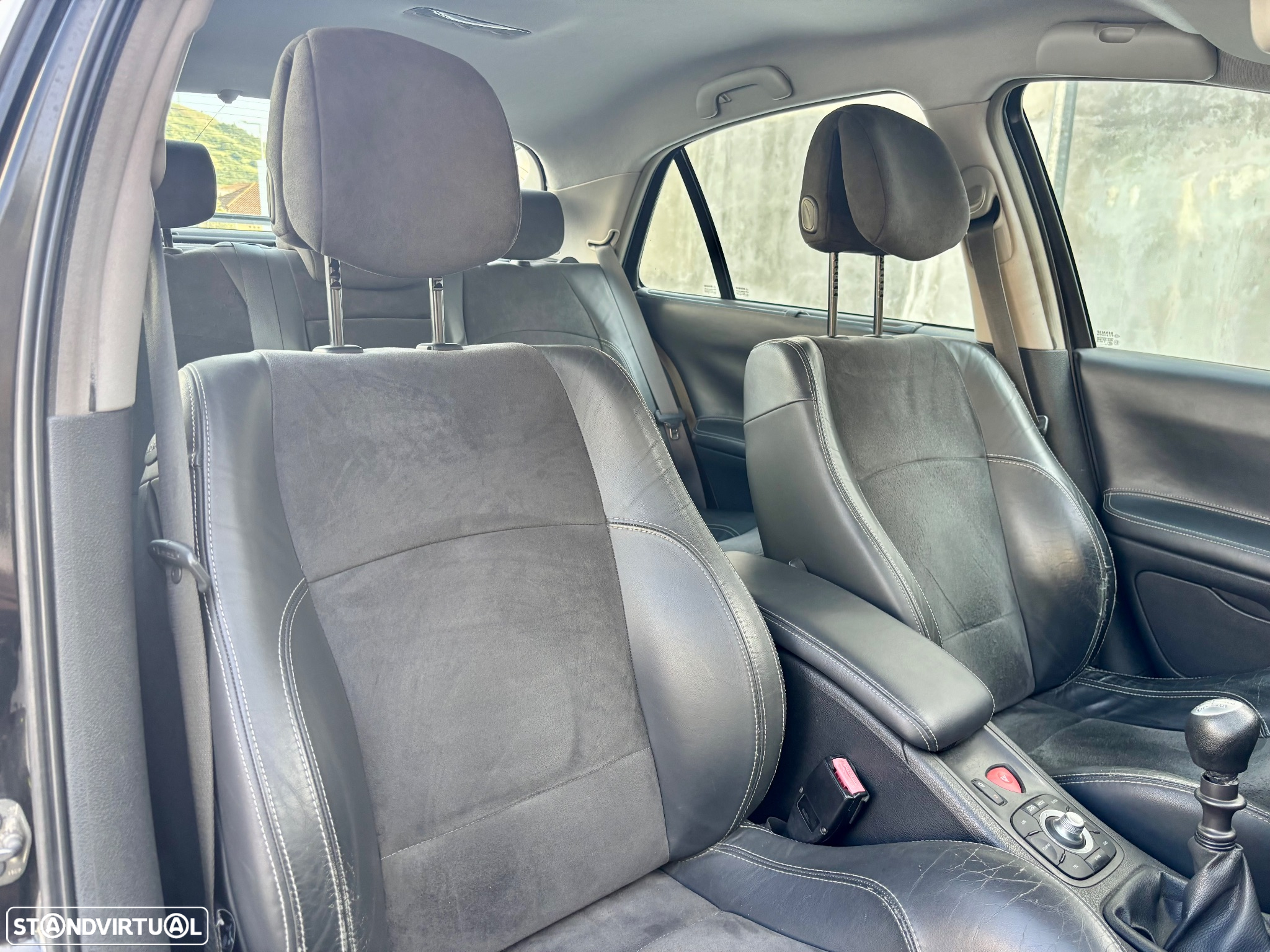 Renault Laguna 2.0 dCi Privilège Luxe - 31
