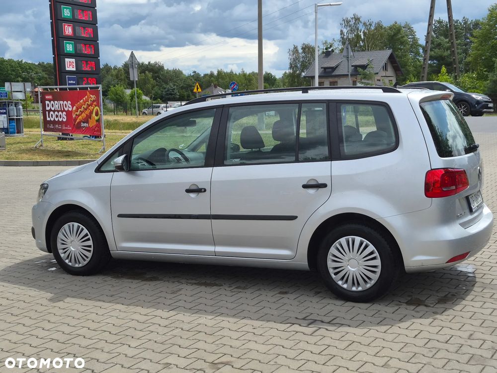 Volkswagen Touran 1.6 TDI DPF BlueMot Comfortline - 17