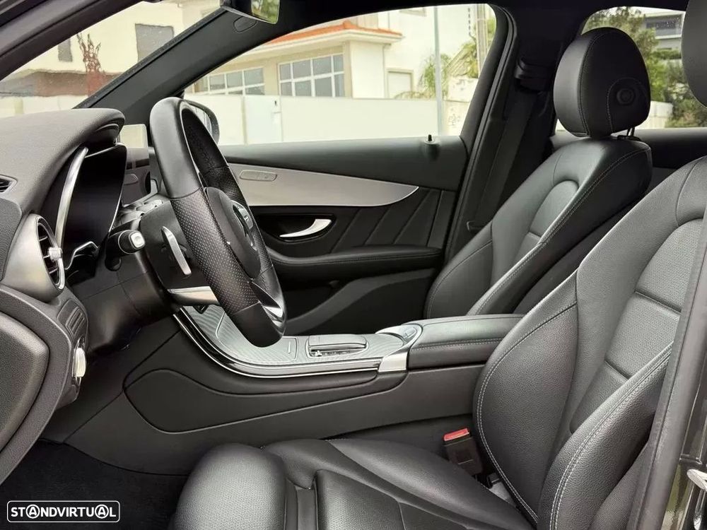 Mercedes-Benz GLC 300 de Coupé 4Matic - 24