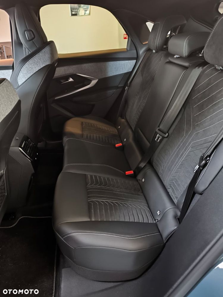 Peugeot 3008 1.2 PureTech mHEV GT E-DCS6 - 15