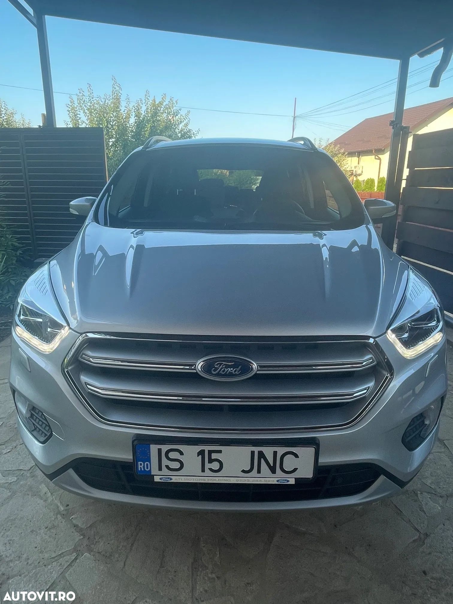 Ford Kuga 1.5 EcoBoost 2WD Titanium - 1