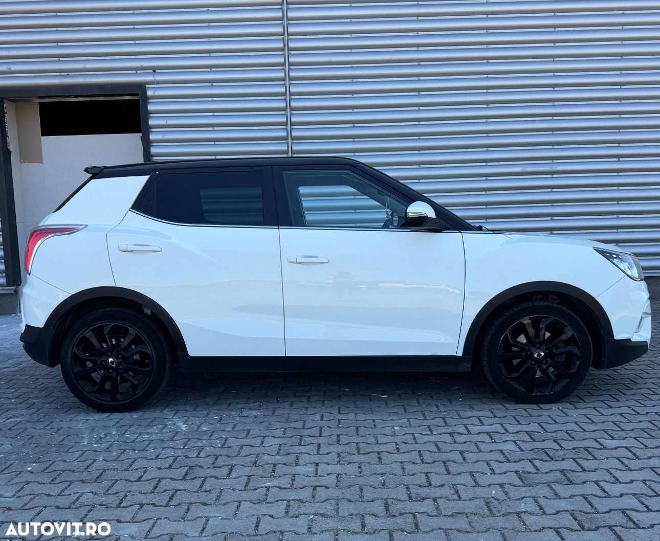 SsangYong Tivoli - 4
