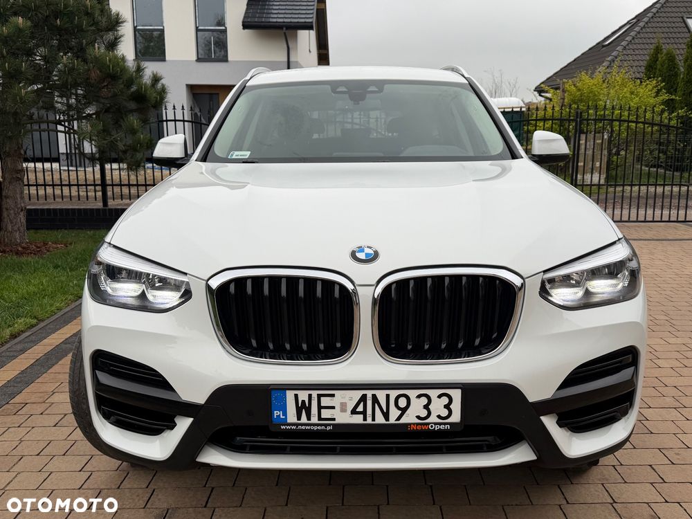 BMW X3 xDrive20i GPF Advantage - 2