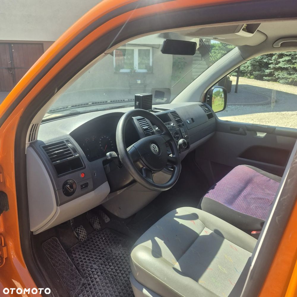 Volkswagen Transporter Shuttle L1 - 8