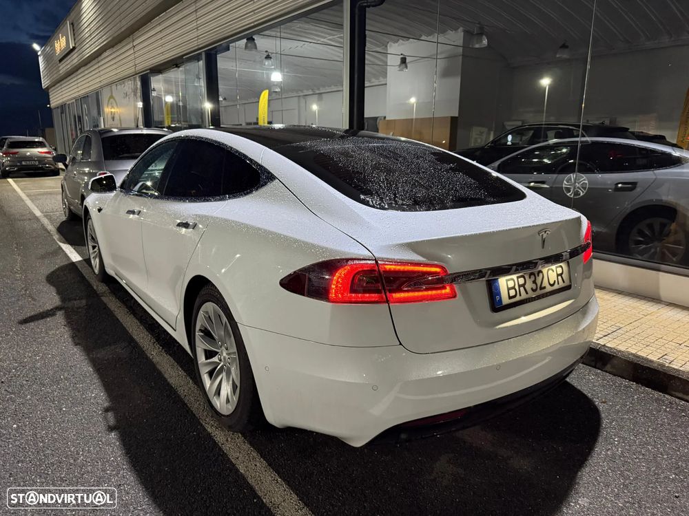Tesla Model S 100 kWh Long Range AWD — fotografia 22