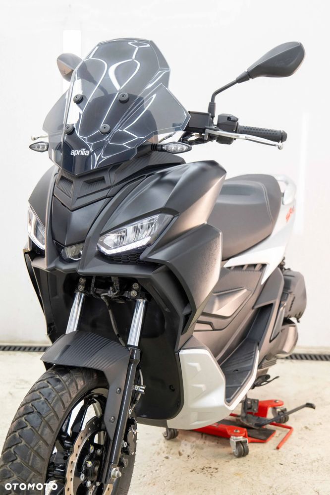 Aprilia SR - 11