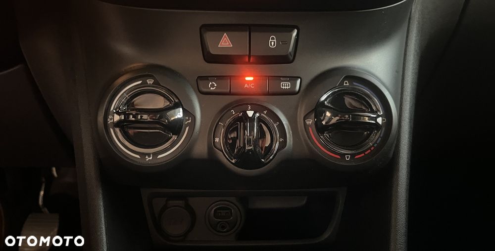 Peugeot 2008 PureTech 110 Stop&Start Style - 17