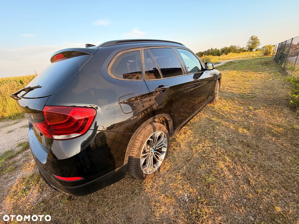 BMW X1 xDrive18d Sport Line - 14