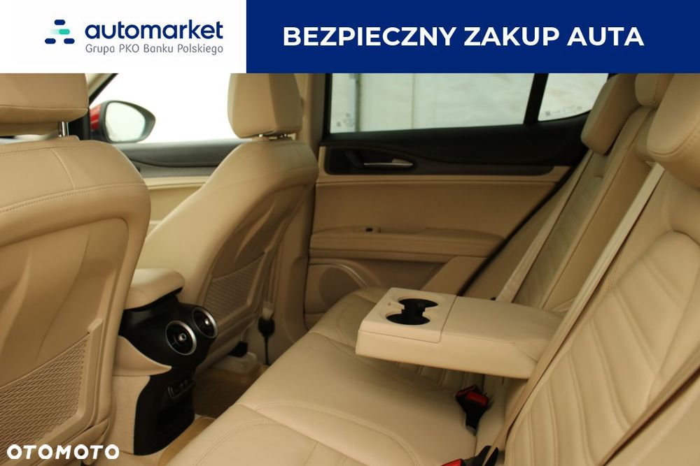 Alfa Romeo Stelvio 2.0 Turbo 6C Villa D'este Q4 - 8