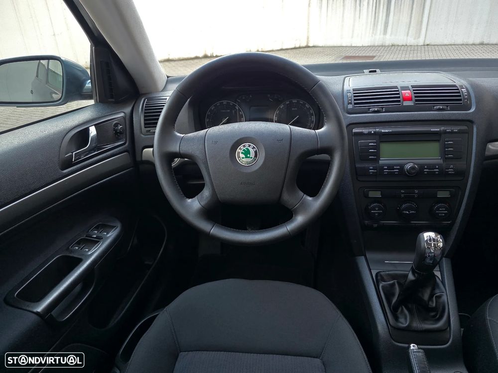 Skoda Octavia Break 1.9 TDi Sportline - 39