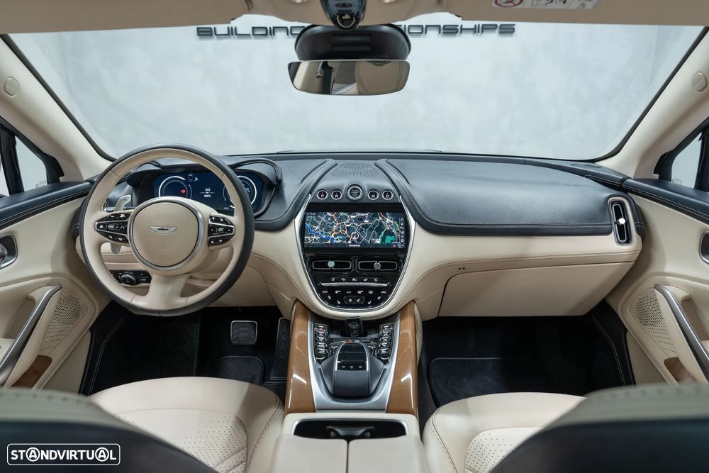 Aston Martin DBX Standard - 19