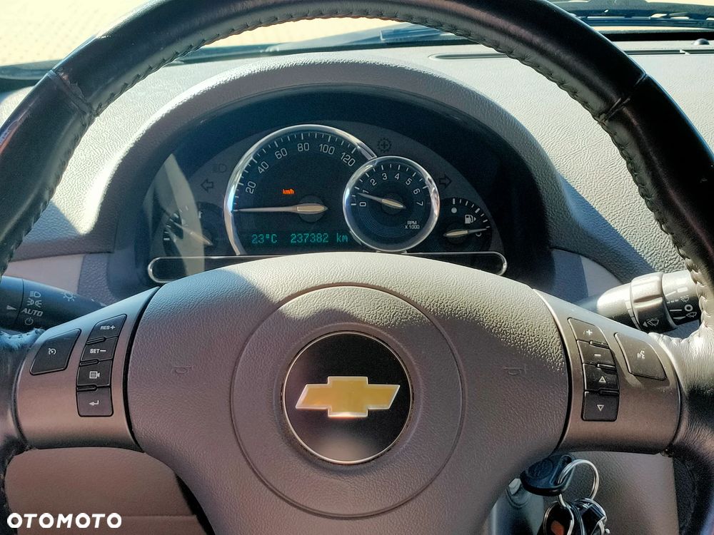 Chevrolet HHR 2.4 LT - 16