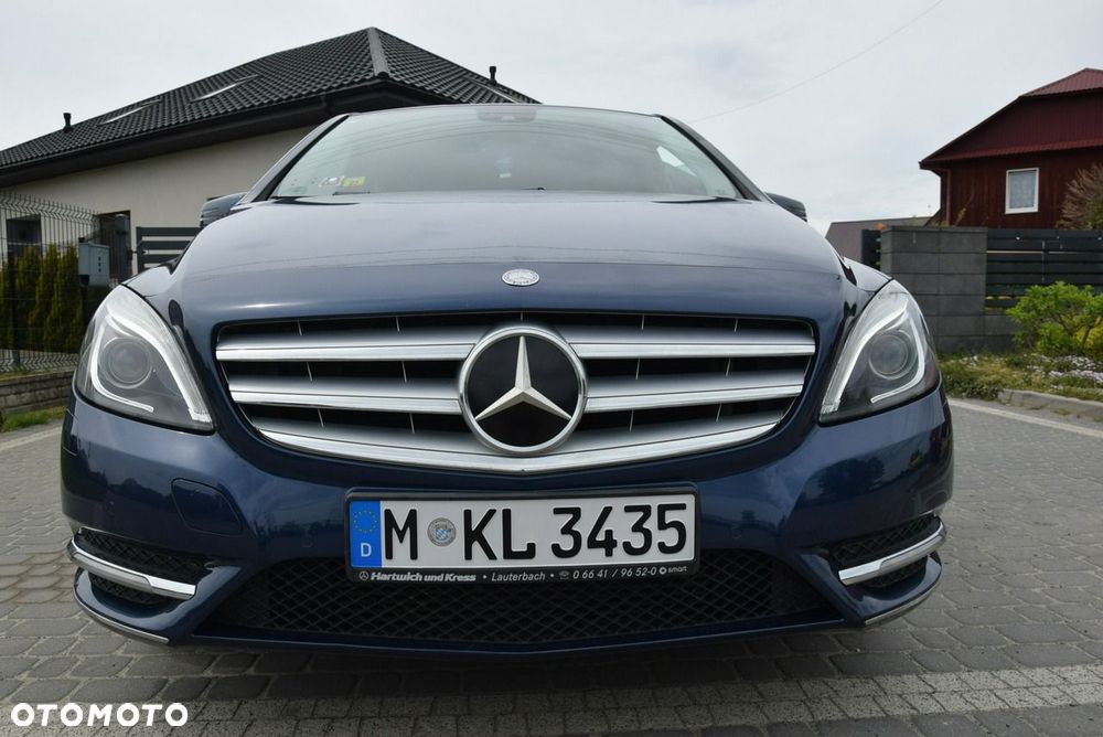 Mercedes-Benz Klasa B 180 Edition - 7