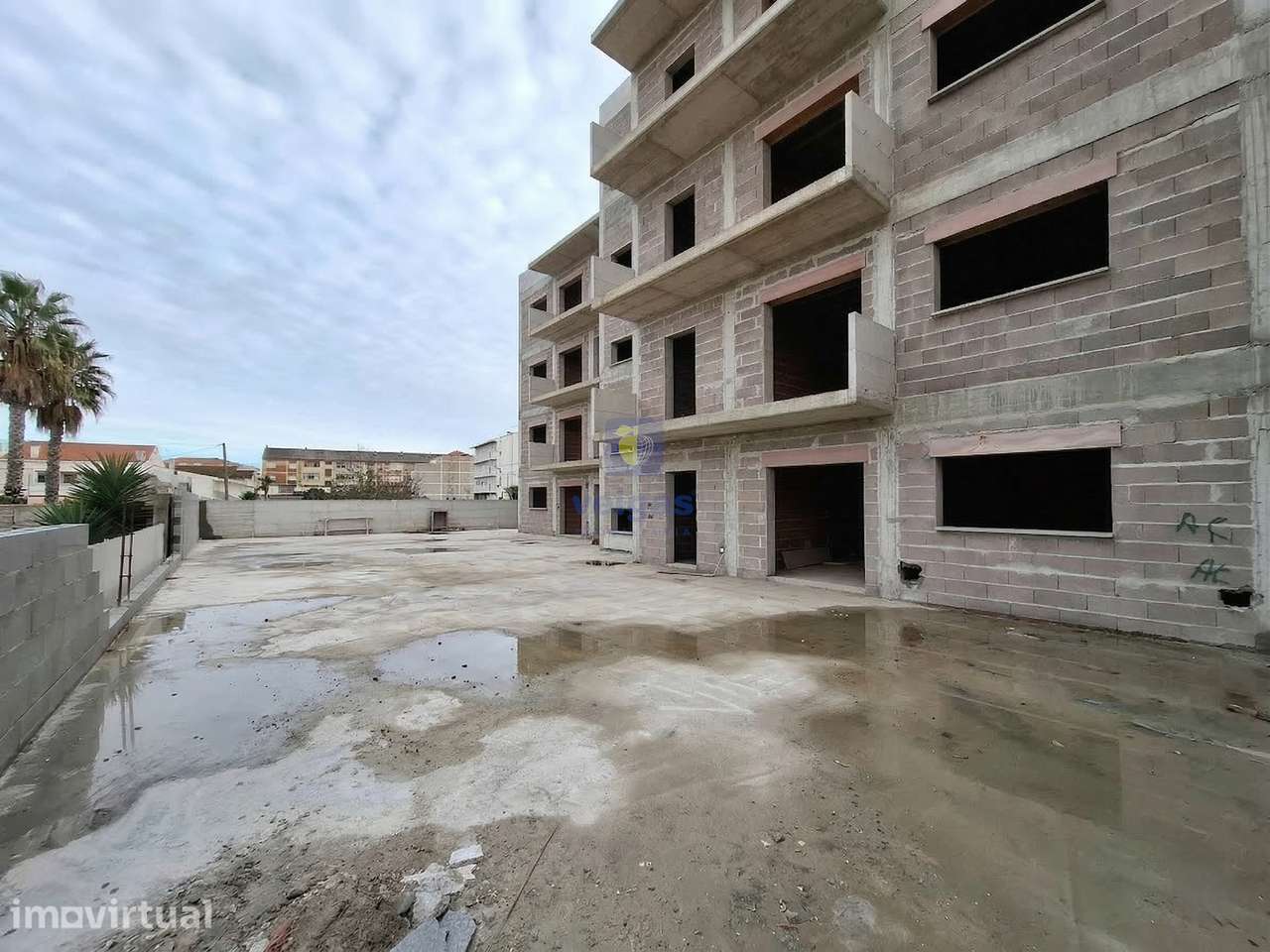 Apartartamento T3 em construção sito na praia da Gala,  Figueira da Fo - Grande imagem: 2/23