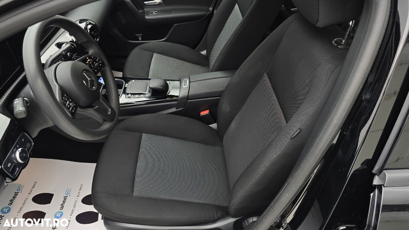 Mercedes-Benz A - 12