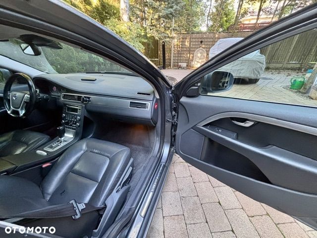 Volvo V70 - 29