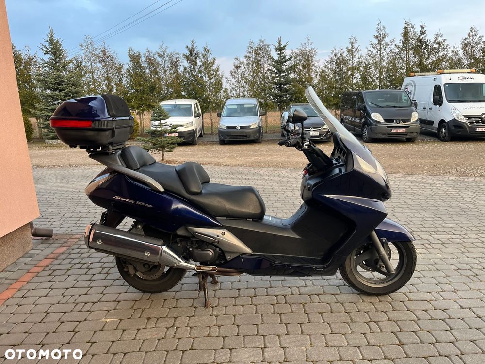 Honda Silver Wing - 11