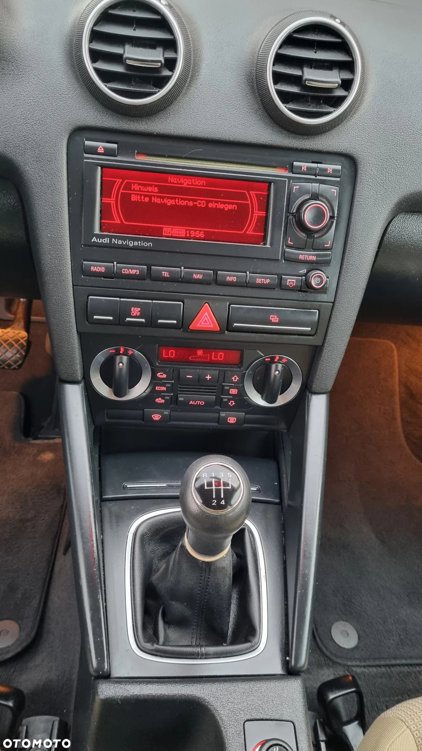 Audi A3 1.6 Ambiente - 15