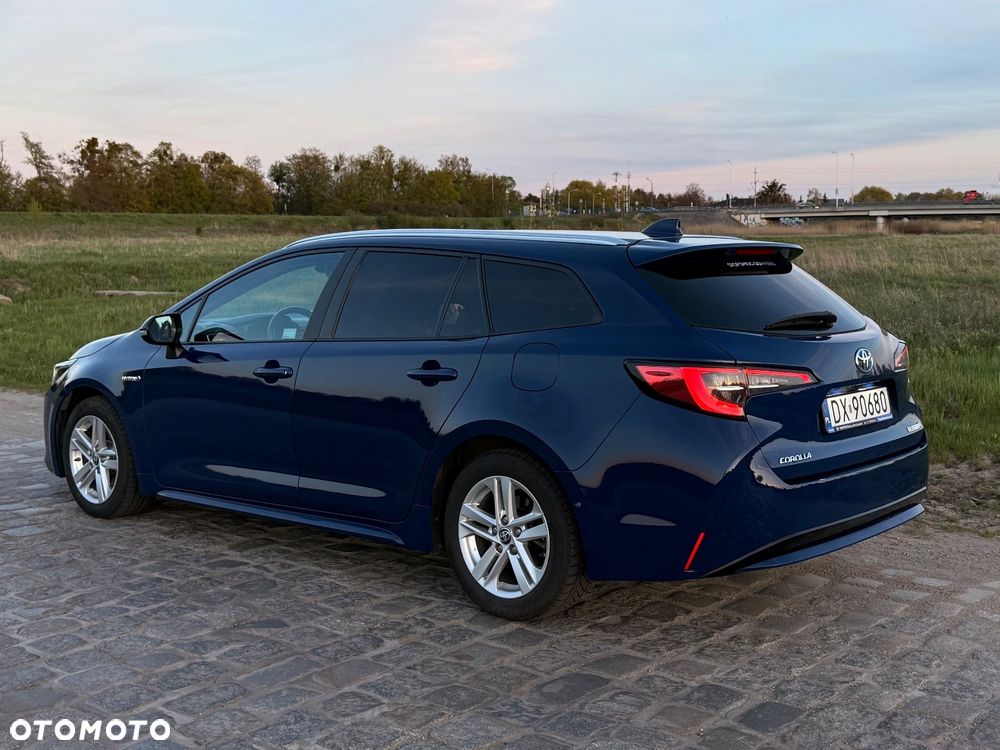 Toyota Corolla 1.8 Hybrid Comfort - 5