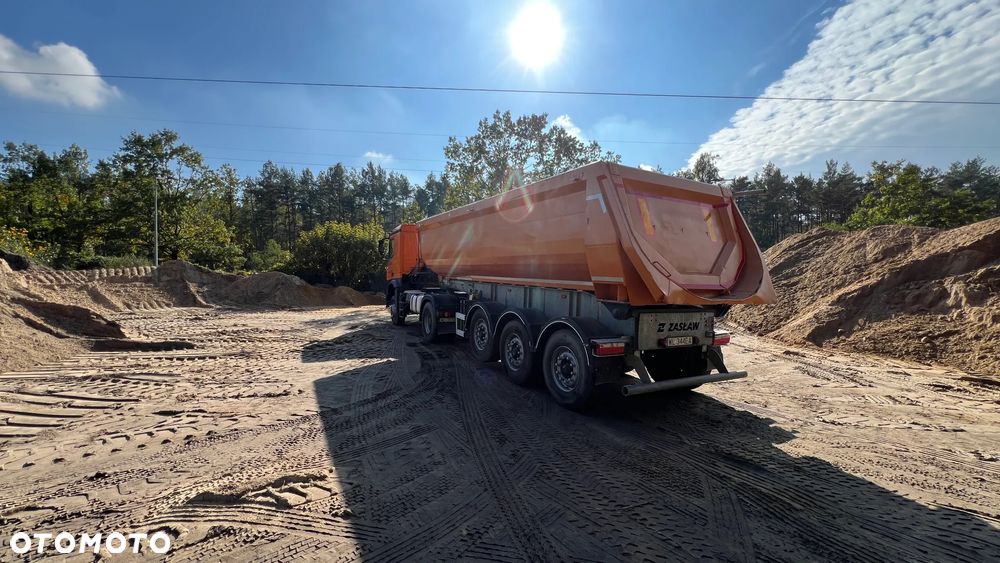 Mercedes-Benz Arocs - 3