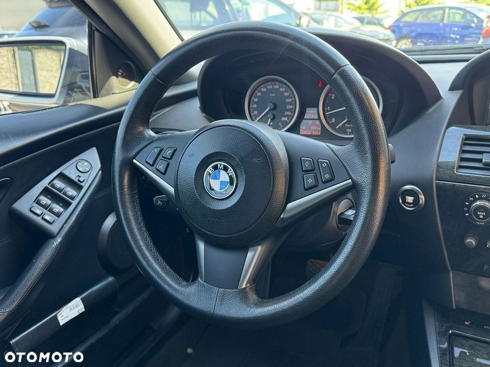 BMW Seria 6 650 i - 30