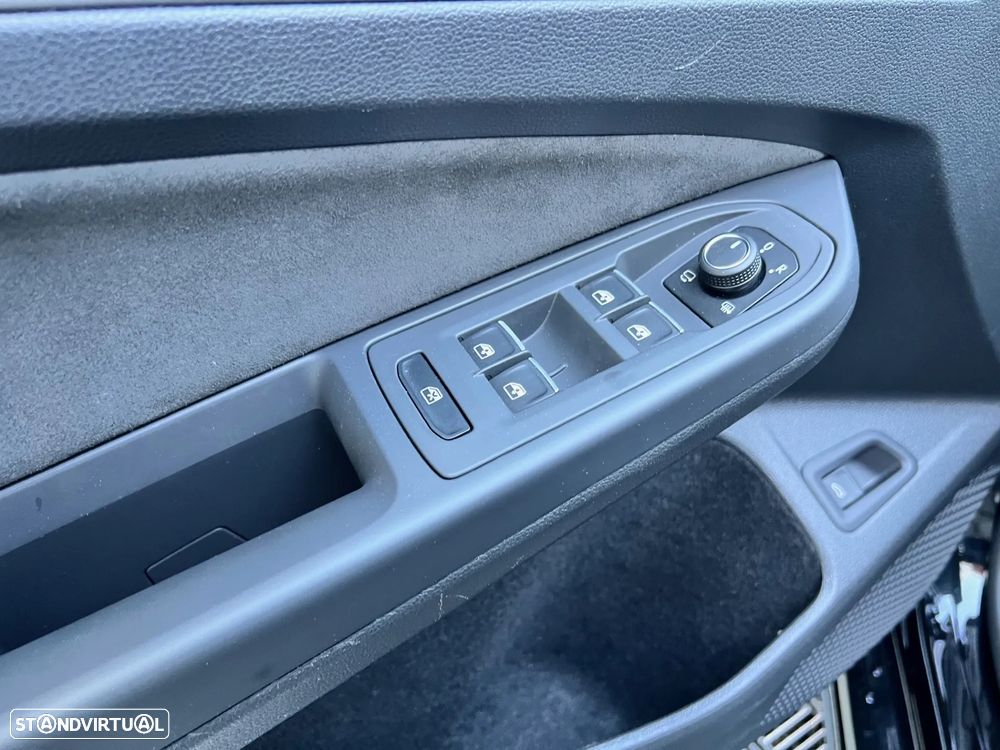 VW Golf 1.0 eTSI OPF DSG United - 18