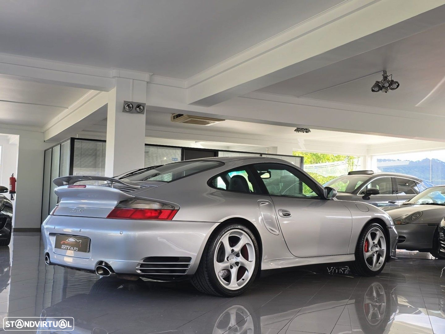 Porsche 911 (996) Turbo - 4