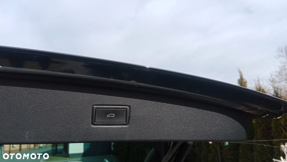 Volkswagen Tiguan - 16