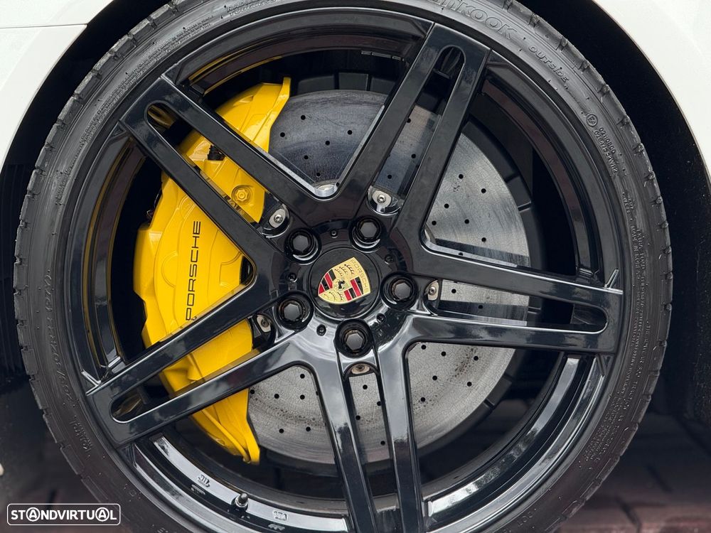 Porsche Panamera 4 S - 19