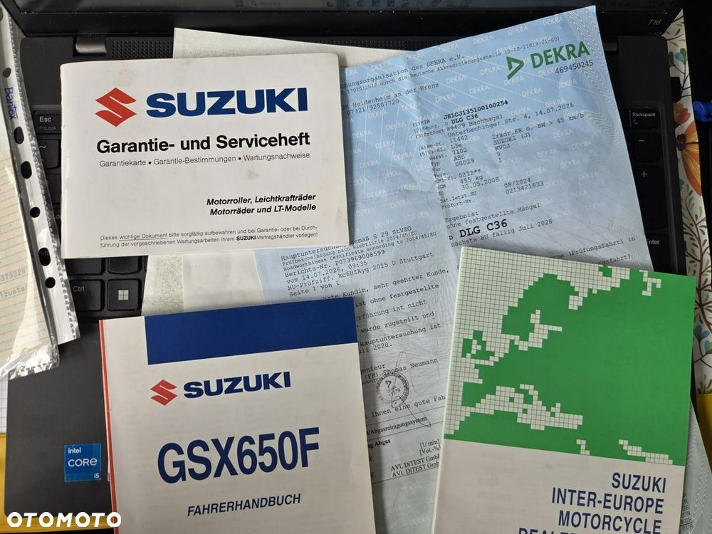 Suzuki GSX - 6