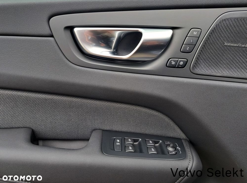 Volvo XC 60 - 32