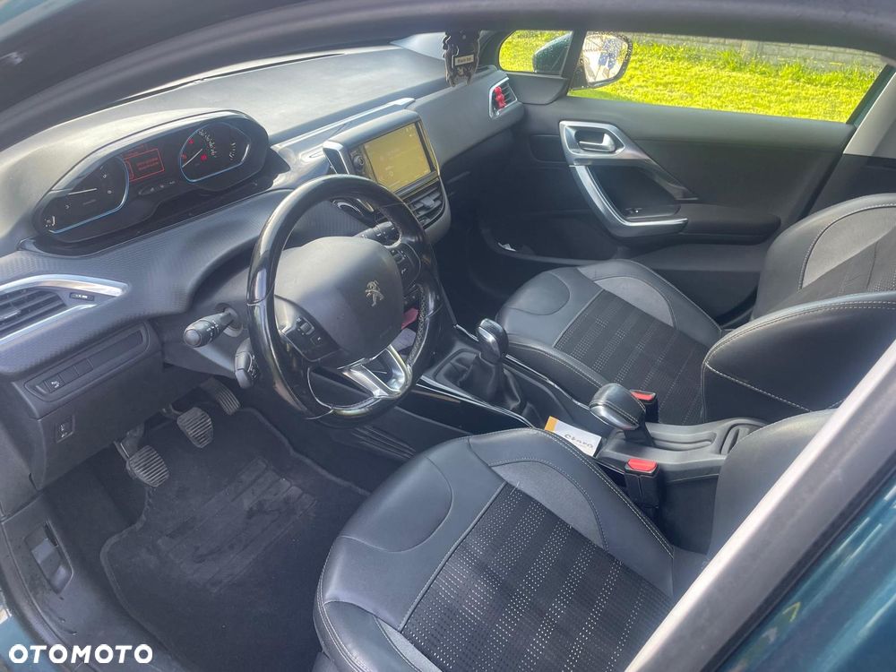 Peugeot 2008 BlueHDi 100 STOP & START Allure - 7