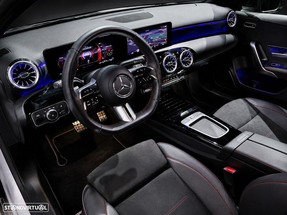 Mercedes-Benz CLA 250 e - 8