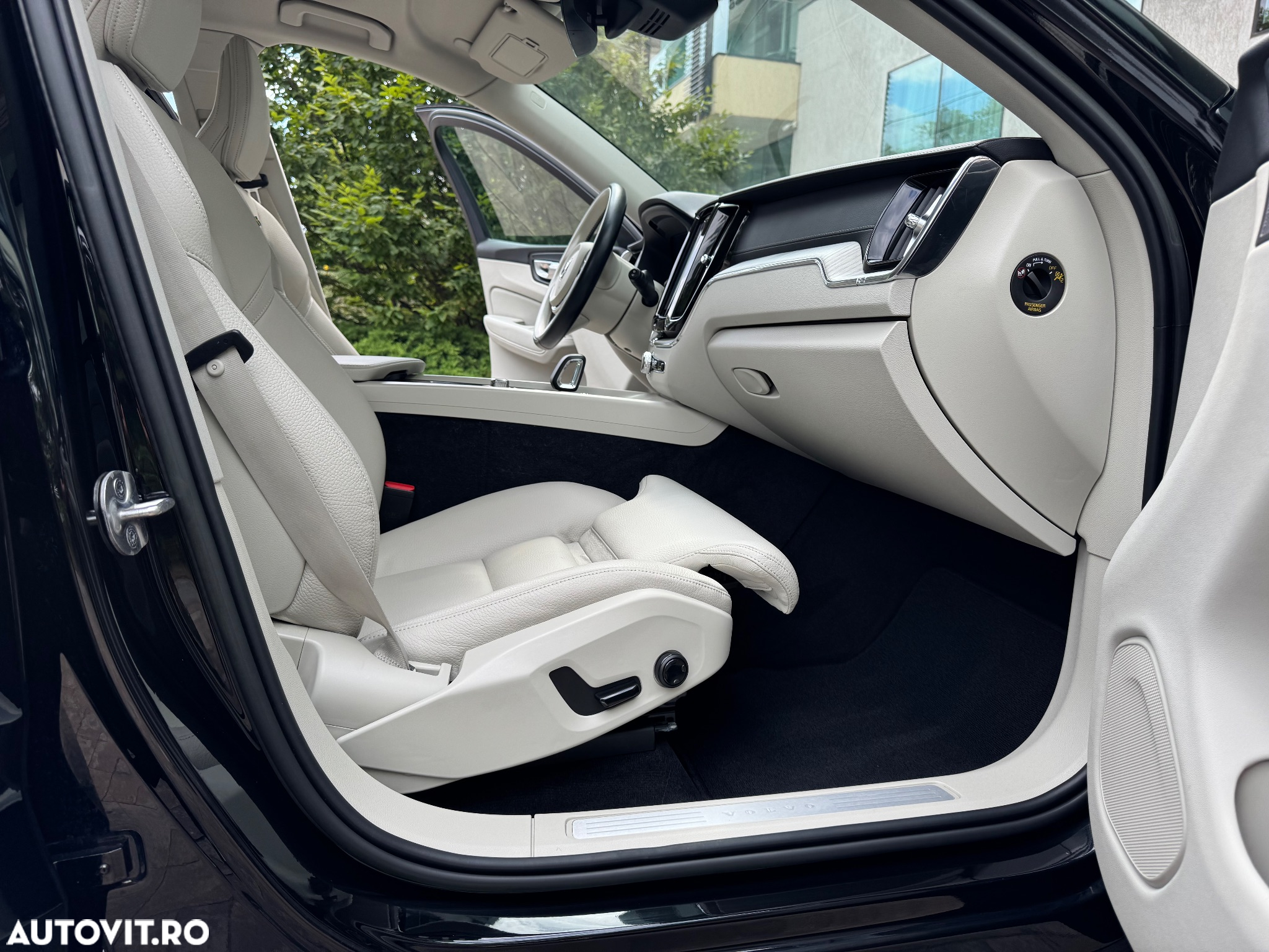 Volvo XC 60 B4 D Geartronic Inscription - 12