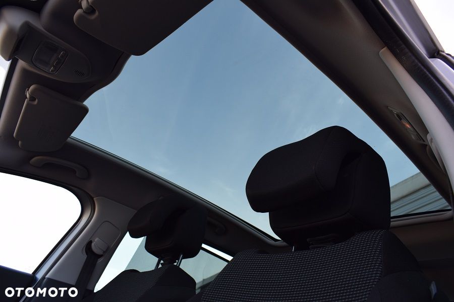 Peugeot 5008 HDI FAP 150 Family Plus - 14