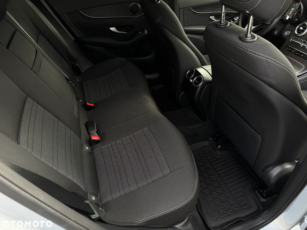 Mercedes-Benz GLC 200 d 4-Matic Business Edition - 11