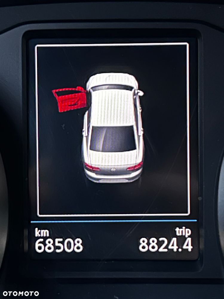 Volkswagen Passat 1.8 TSI BMT Comfortline - 12