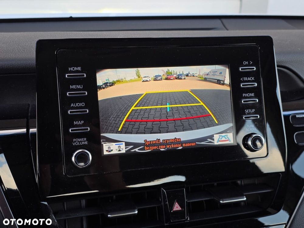 Toyota Camry 2.5 Hybrid Comfort CVT - 11